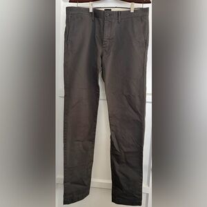 J. Crew 484 Slim-fit pant in Broken-in chino (32x34)